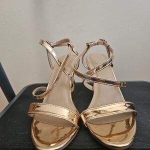 Gold Stiletto Heels with Strappy Design